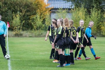 Bild 5 - B-Juniorinnen SG Mittelholstein - SV Frisia 03 Risum-Lindholm : Ergebnis: 1:12